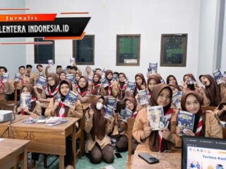 UHT Jemput Bola ke Sekolah, Siswa SMK NU Plus Sidoarjo Antusias Kenal Dunia Kampus