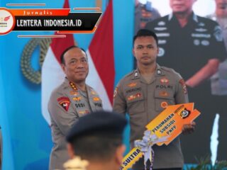 Dukung Asta Cita Presiden Prabowo sebagai Prioritas Nasional, Polri Serahkan 378 Unit Perumahan bagi PNPP dan Masyarakat di Sultra