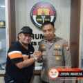 Penasehat KWI Abah Samsul Arifin Jalin Sinergitas dan Pererat Silaturahmi dengan Kasi Humas Polres Bangkalan